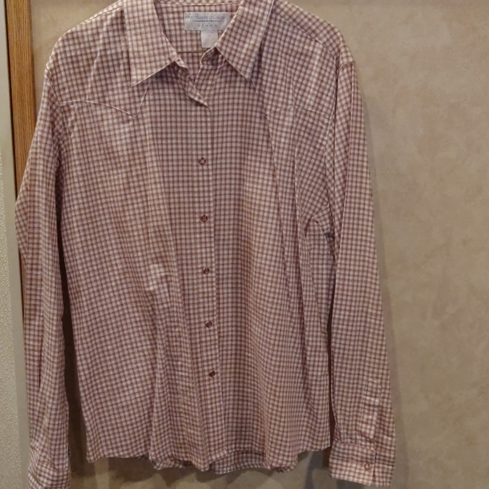 Long sleeve shirt